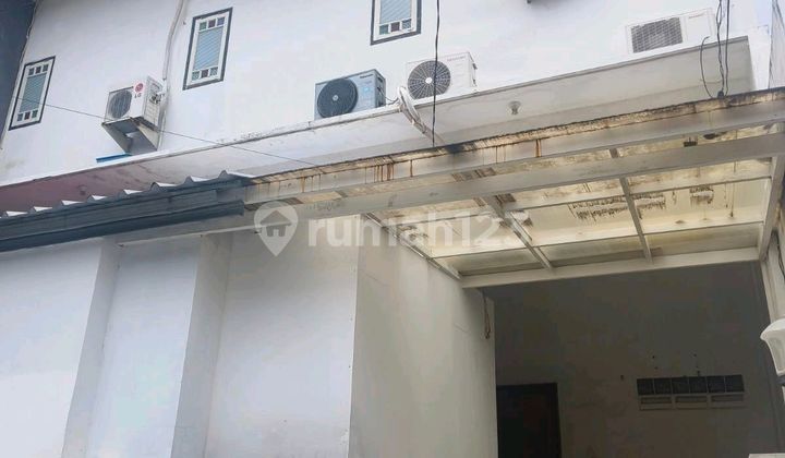 Dijual Rugi,Rmh Kost2san Karyawan Sdh Terisi Utk Setahun ke Dpn,Jl.cendrawasih,Komp.pjmi/Pondok Jurang Mangu Indah,7 Menit ke Plaza Bintaro,Dibelakang Swalayan Harmony,,10 Menit ke Stasiun Pondok Ranji,7 Menit ke Lotte Mall,10 Menit ke Rsud Pesanggrahan,1