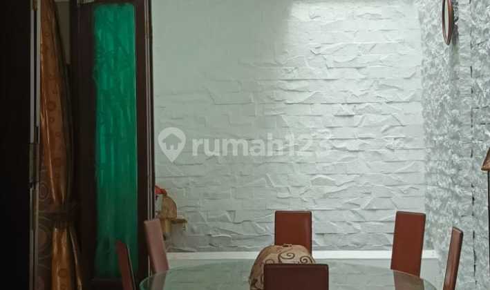 Rmh Murah,luas Tnh Besar Harga Miring,jl.maleo,bintaro Sektior 9,10 Menit Ke Pasar Modern Bintaro Sektor 7,10 Menit Ke Rs.premier,10 Menit Ke Pintu Tol Bintaro-serpong,10 Menit Ke Lotte Mall & Transpark Bintaro 2