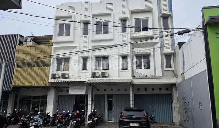 Ruko 3,5 Lantai Di Pinggir Jln,strategis,jl.pondok Betung Raya,5 Menit Ke Plaza Bintaro,7 Menit Ke Stasiun Pondok Ranji,7 Menit Ke Pintu Tol Bintaro-serpong,5 Menit Ke Rs.mitra Keluarga,10 Menit Ke Toko Mitra 10,10 Menit Ke Rsud Pesanggrahan Ruko 3,5 Lantai Di Pinggir Jln,strategis,jl.pondok Betung Raya,5 Menit Ke Plaza Bintaro,7 Menit Ke Stasiun Pondok Ranji,7 Menit Ke Pintu Tol Bintaro-serpong,5 Menit Ke Rs.mitra Keluarga,10 Menit Ke Toko Mitra 10,10 Menit Ke Rsud Pesanggrahan