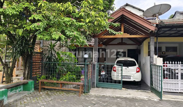 Rmh Murah,jl.cucur Timur,bintaro Sektor 4,5 Menit Ke Plaza Bintaro,7 Menit Ke Satsiun Pondok Ranji,7 Menit Ke Tol Bintaro-serpong,7 Menit Ke Rsud Pondok Aren,10 Menit Ke Pasar Modern Bintaro Sektor 2