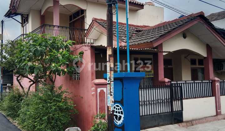 Dijual Rumah 2 Lantai di Pamulang – LT 102 m², 2+1 KT, Harga Rp 925 Juta!, endh