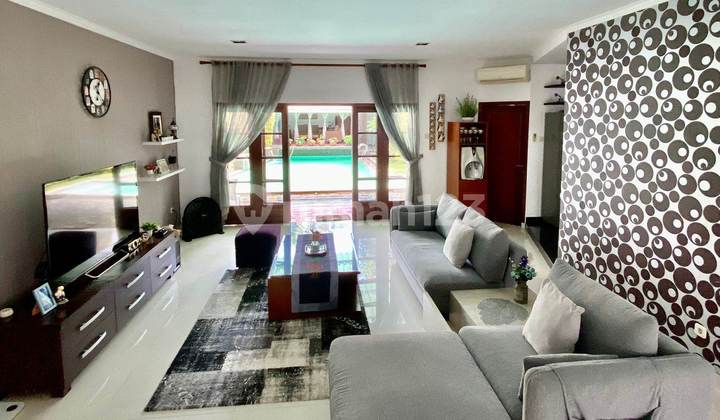 Rmh Cantik,jl.mandar,kolam Renang,samping Plaza Bintaro,7 Menit Ke Stasiun Pondok Ranji,dkt Sekolah Pembangunan Jaya 2