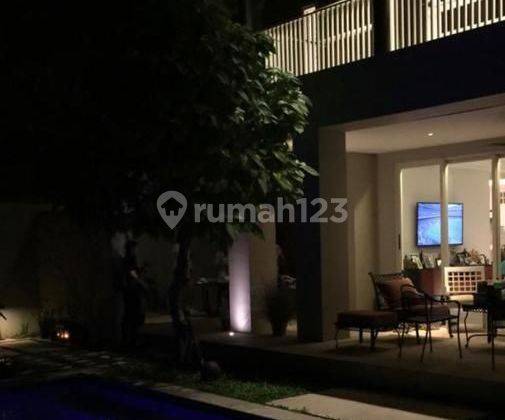 Rumah Mewah Lingkungan Elit Di Raya Darmo Harapan  2