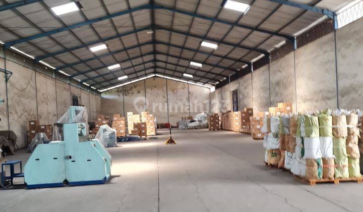 Strategis .. Gudang Di Raya By Pass Krian Sidoarjo 2
