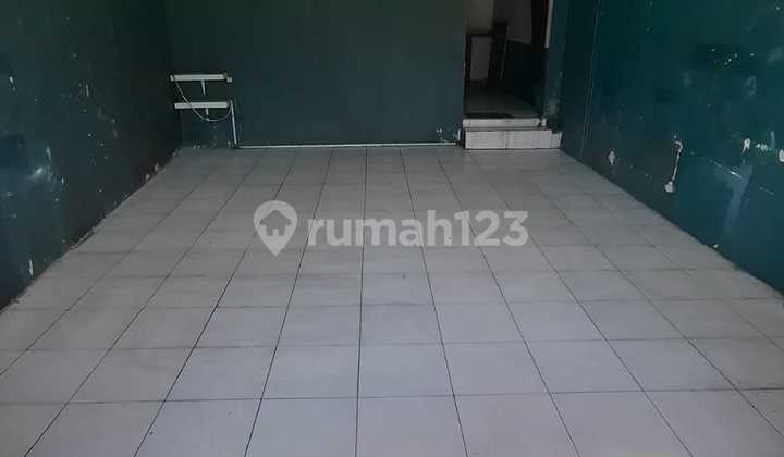 Dijual Toko / Stand Di Raya Rungkut