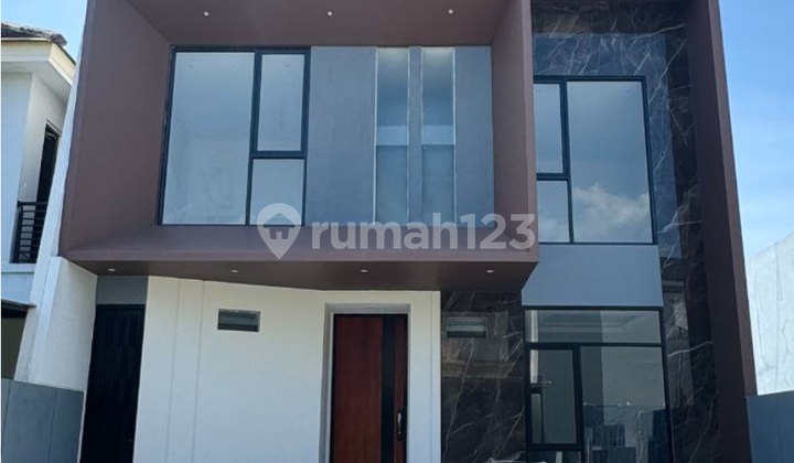 House in Woodland Citraland High Spec 2