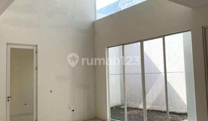 For Sale / For Rent House In Raffles Citraland 2