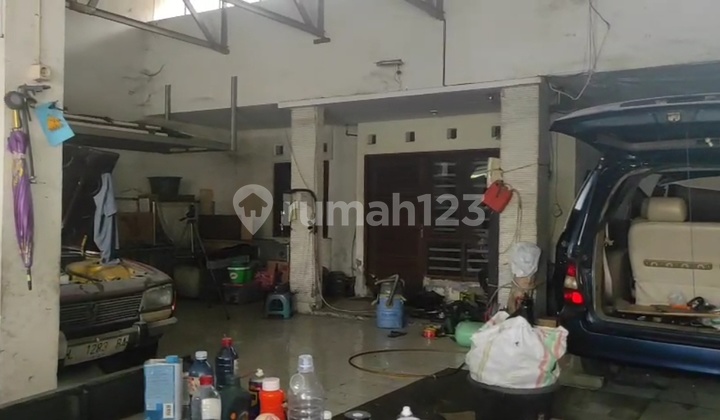 Rumah Usaha Di Raya Kota Baru Driyorejo 2