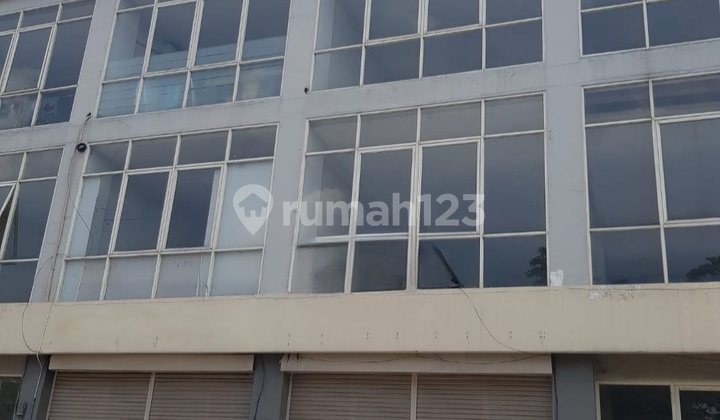 For Rent: Shop House Near Amega Crown Apartment, Tambakoso For Rent: Shop House Near Amega Crown Apartment, Tambakoso