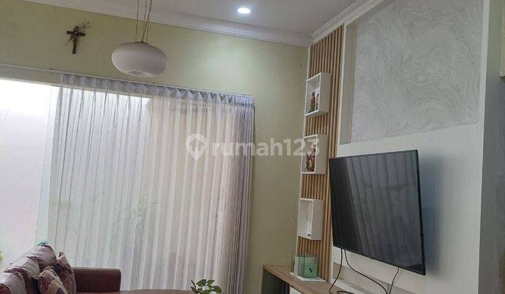 Dijual Cepat Rumah Minimalis Di Royal Residence Wiyung
 2