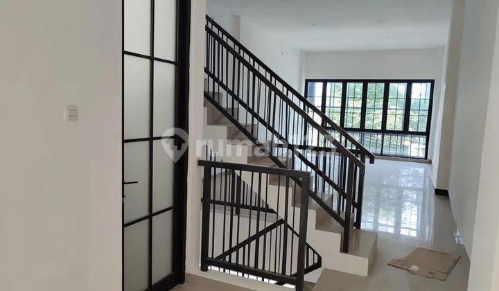 For Rent 2 Units of Shophouses Facing Darmo Baru Barat Main Road 2