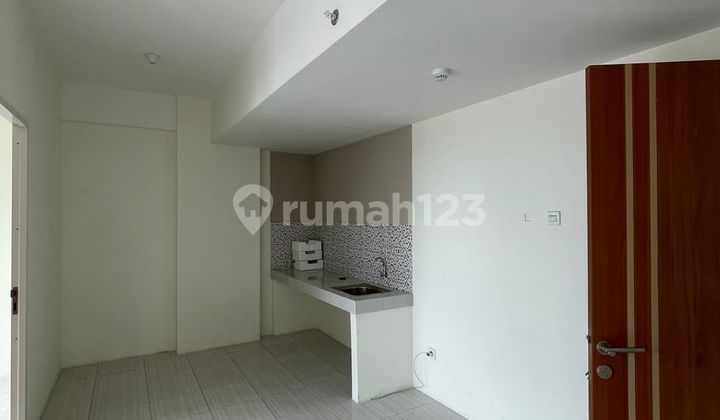 For Rent 2 Bedroom Apartment Puncak Dharmahusada Spacious
