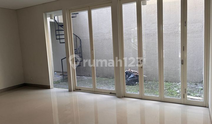 Rumah New Minimalis Dijual Greenlake Wiyung Lidah Kulon 2