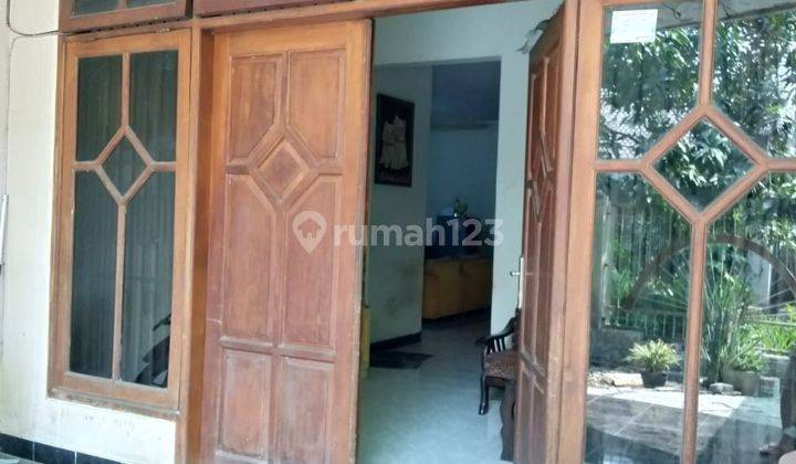 Butuh Cepat ! Rumah 2 Lantai Di Darmo Permai  2