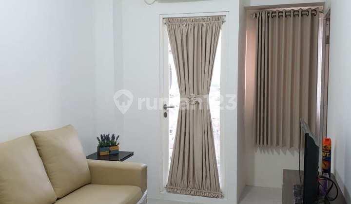 Disewakan Apartemen Puncak Dharmahusada Lantai Rendah 2