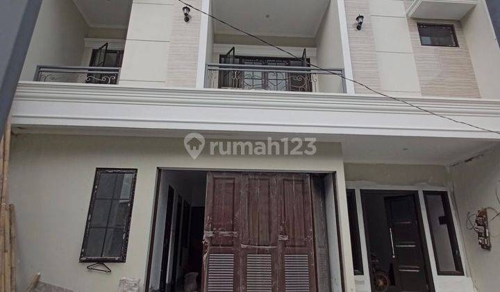 Rumah Dijual, Brand New,Tebet Timur,Tahap finishing,Selesai -/+ 1 bulan 2