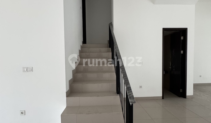 Rumah PIK 2 Manhattan Termurah (10x25m) 2