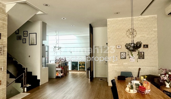 Manyar Permai Minimalist 3-Storey House (9x17m) 2