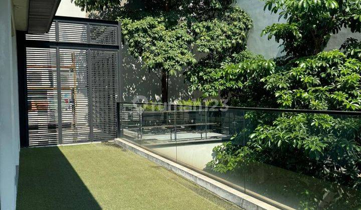 Rumah Pik Mewah Minimalis Tropical Kolam Renang + Lift 450m  2