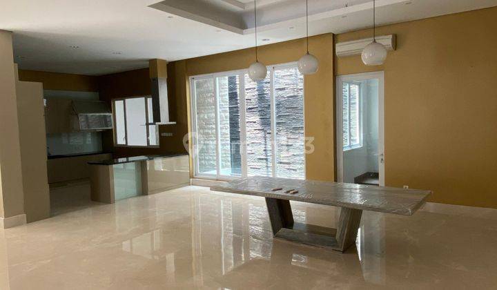 Rumah Pik Mewah Minimalis Modern 4 Lantai [12.5x25m] 3