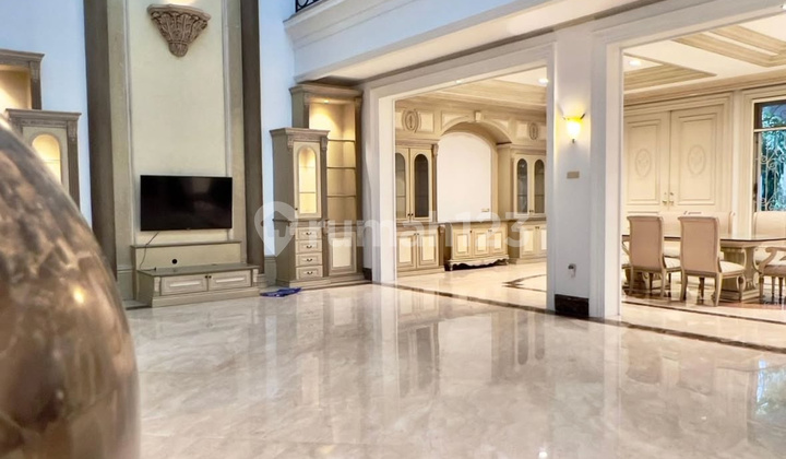 Classic Mediterranean Resort Ready-to-Occupy Luxury House in PIK [450m]