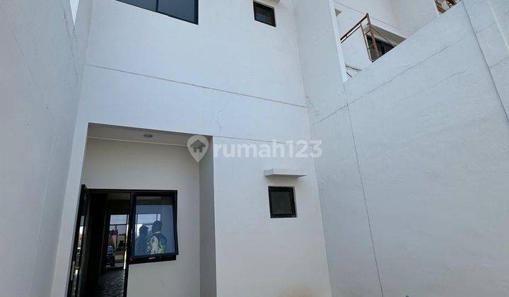 Ruko PIK 2 Mega Kuningan Boulevard (4.5x20m) 2