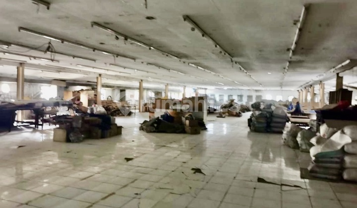 Kapuk Kamal Warehouse 40 Feet Container (2245M) Kapuk Kamal Warehouse 40 Feet Container (2245M)