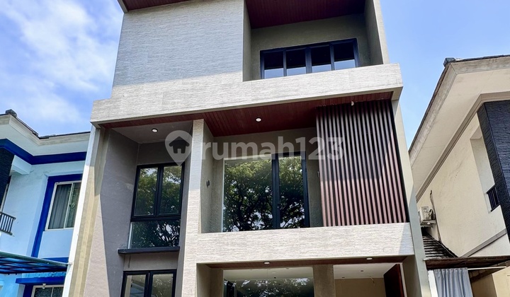 Rumah Alam Sutera Minimalis Shm [8x20m]