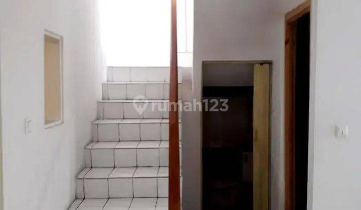 Rumah 154 meter lokasi strategis di Tomang(TM152) 2