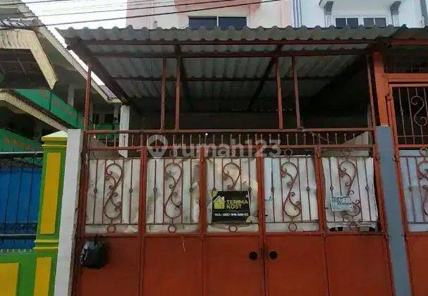 Rumah kos 6 kamar strategis di Jelambar(JL283) 1