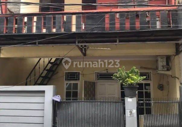 Rumah Lokasi strategis siap huni di Tomang(TM84) 2