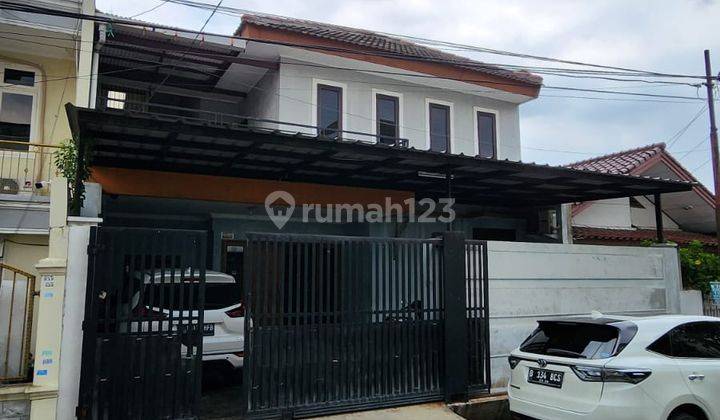 Rumah Lama ukuran besar lokasi strategis di Duri Kepa(DK238) 1