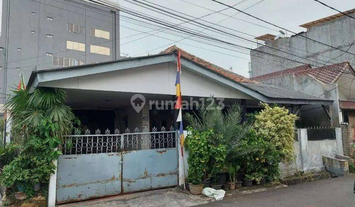 Rumah Hoek Ukuran Besar 165m2 Di Tomang(TM83) 1