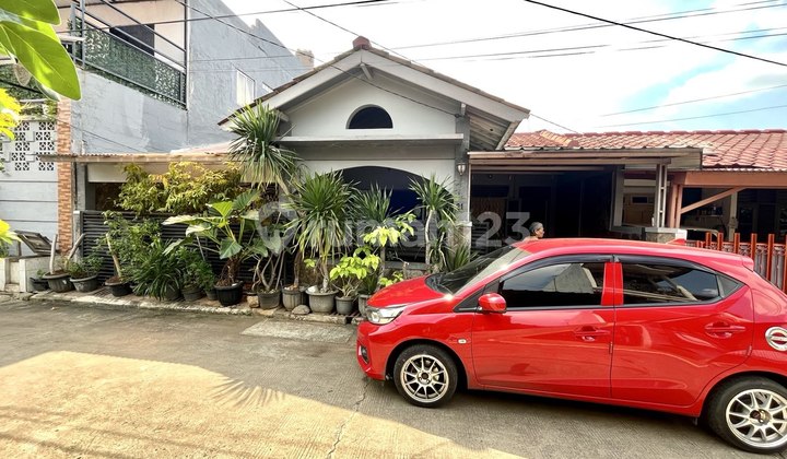 Rumah Dijual Dekat LRT di Jatibening (Ny)