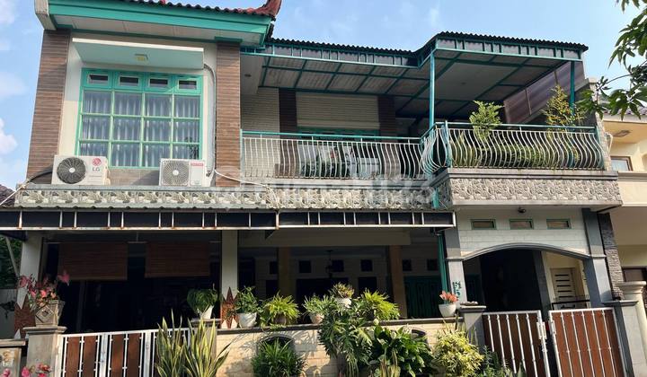 Rumah Etnik Bebas Banjir Dilingkungan Nyaman di Bintara