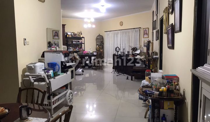 For Sale 2-Story House in Oliander Griyaloka Serpong - BSD, Strategic Location 2