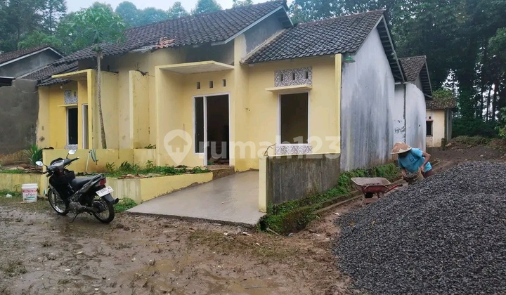 Hunian Eksklusif Siap Huni Deket Rs Charlie di Ngabean Boja Hunian Eksklusif Siap Huni Deket Rs Charlie di Ngabean Boja