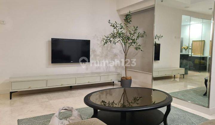 For Rent Unit Apartment Somerset Berlian,South Tower
19 th Floor,Fully Furnish
Permata 2