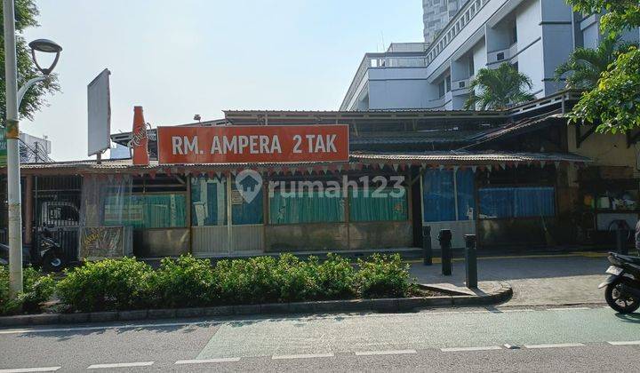 Jual Cepat Murah Rumah Hoek Hitung Tanah Komersial
Cikini Raya Menteng 
Jakarta Pusat 2