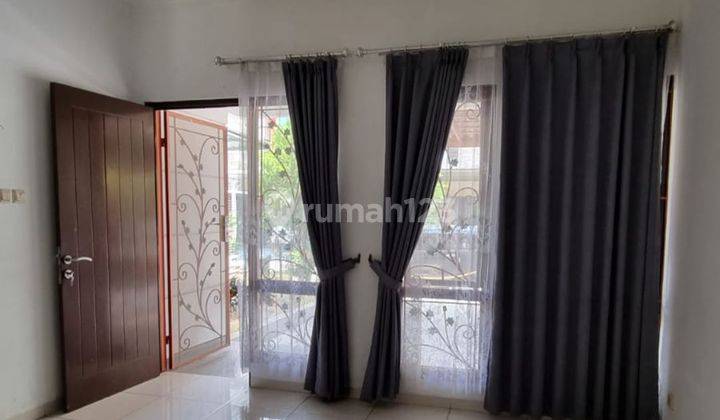 DI Jual Cepat Rumah 2 Lt Rapi  
Rumah Dalam Cluster Siap Huni Metland Cakung Jakarta Utara 1