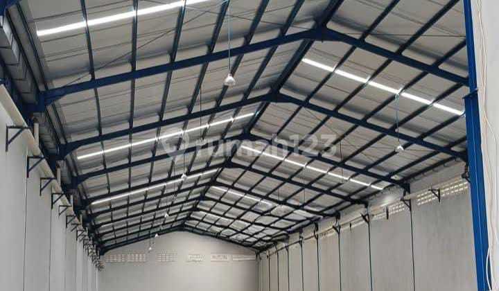 For Rent: Good Warehouse Ready to Use, Adjacent to Main Road Surotokunto, East Karawang