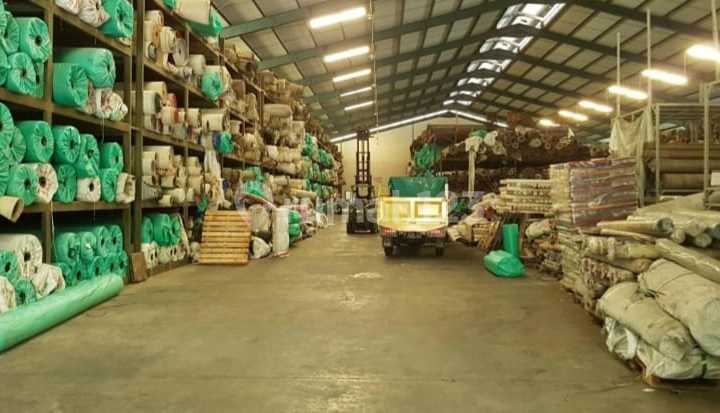 Rent Ready-to-Use Warehouse Pegangsaan Dua Km 3.5 Gate 2 Kelapa Gading North Jakarta Rent Ready-to-Use Warehouse Pegangsaan Dua Km 3.5 Gate 2 Kelapa Gading North Jakarta