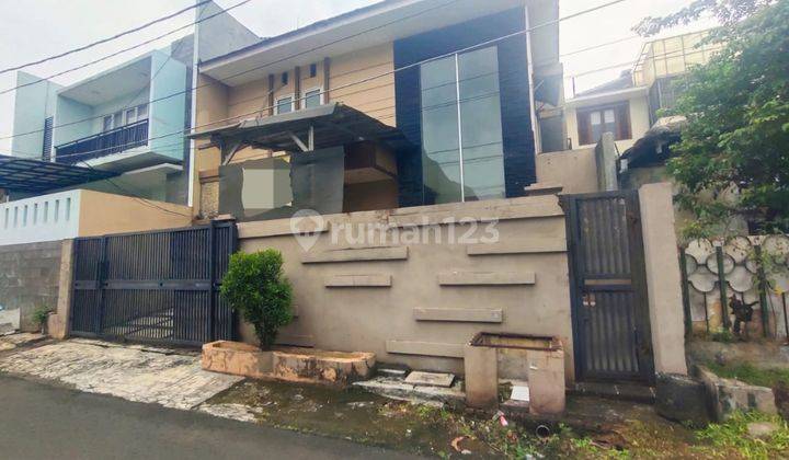 Disewakan Rumah 2 Lt Cipinang Indah Jatinegara Jakarta Timur 2