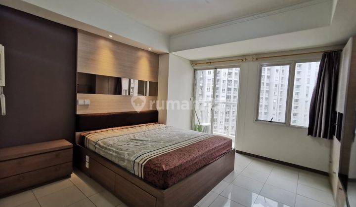 For Rent Apartemen Royal Mediterania 2