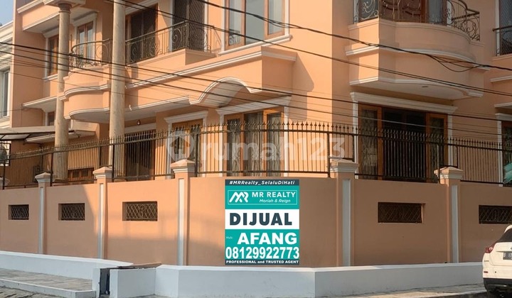 Rumah Hoek 2lantai Dekat Akses Tol Bandara - Tol Dalam Kota