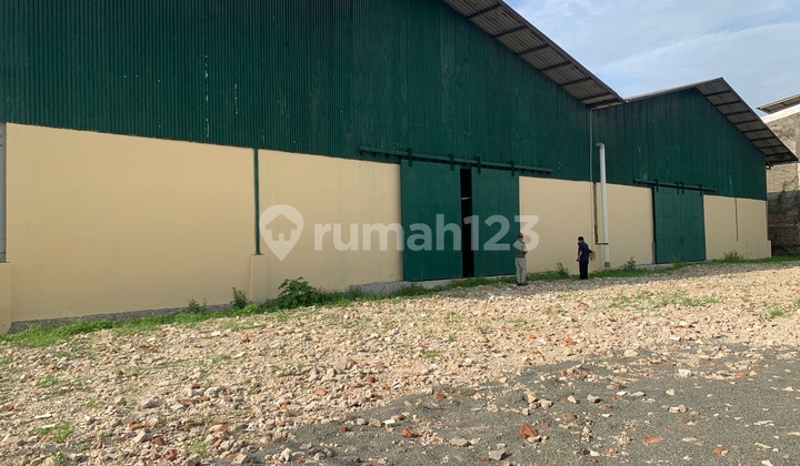 For Sale 3 Warehouse Units in Pasir Jaya Jati Uwung Tangerang. Can Buy per Unit. For Sale 3 Warehouse Units in Pasir Jaya Jati Uwung Tangerang. Can Buy per Unit.