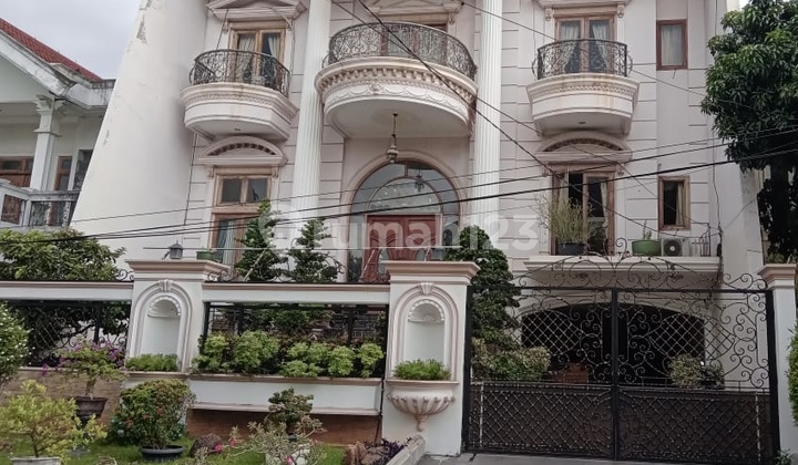 Quick Sale Classic House Good Neat Quick Sale Classic House Good Neat