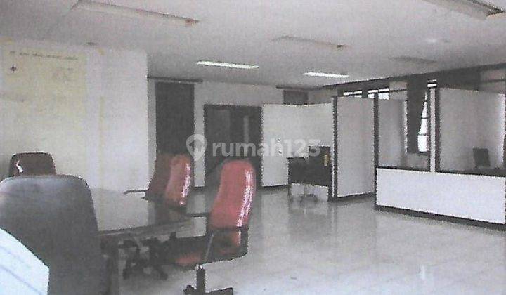 Dijual Murah Gedung Kantor Matraman 1