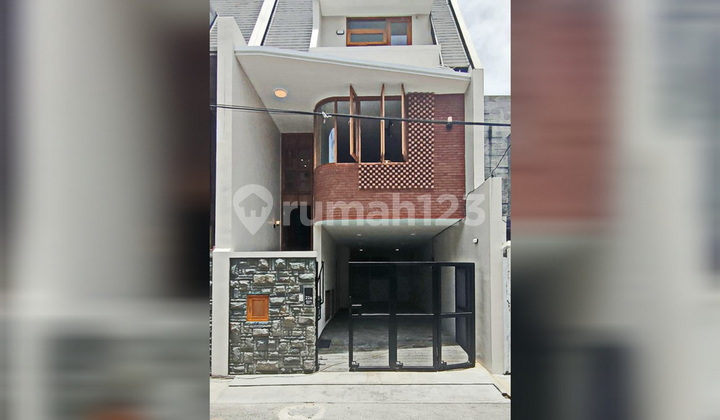 Rumah Baru Modern Natural Siap Huni di Rawamangun Jakarta Timur