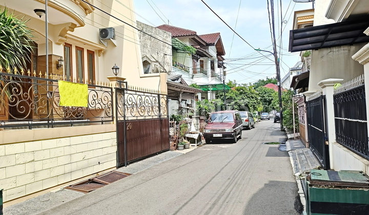 Rumah Modern Bagus Siap Huni di Rawamangun Jakarta Timur 2